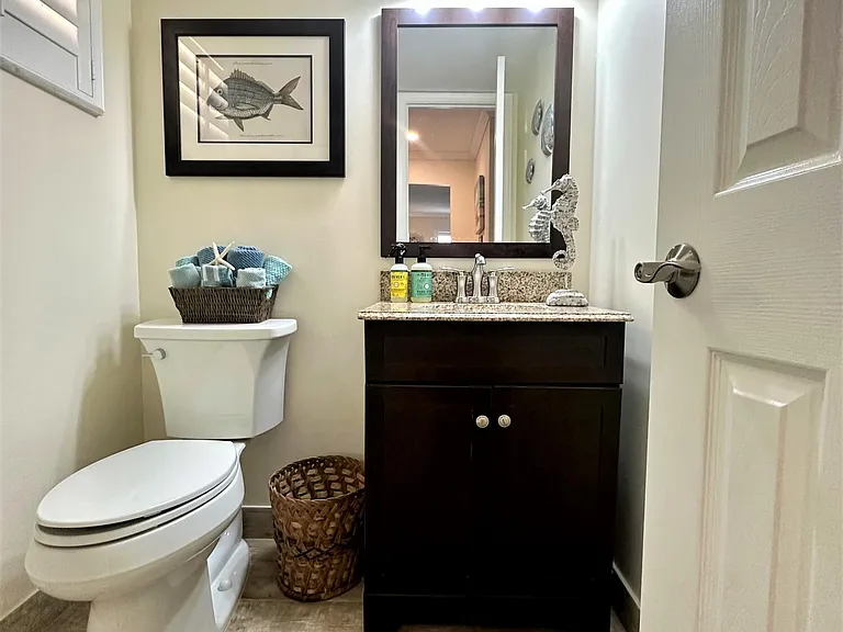 18 Colonial Club Dr #104 — Photo 11