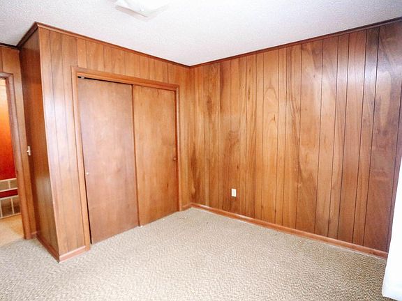 5th image of 1402 Ash St
