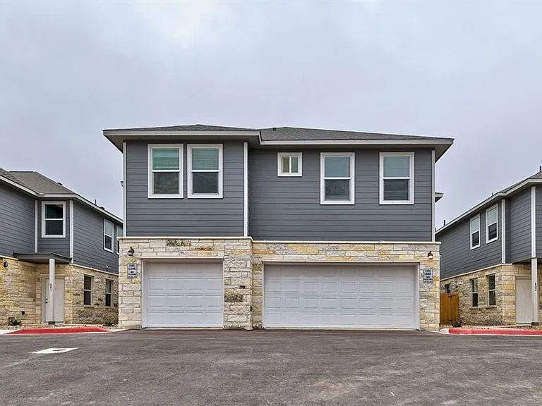 906 Quartz Ct #401 — Photo 1