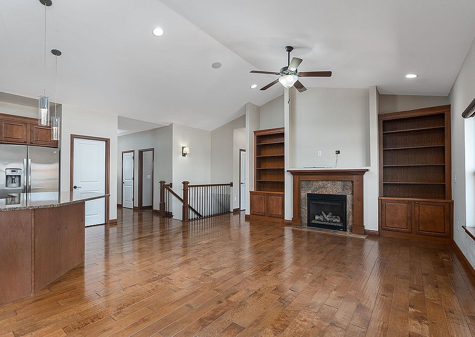 2nd image of 1125 Ryan Cir