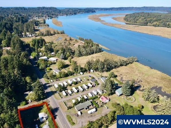 0 E Alsea Hwy, Waldport, OR 97394