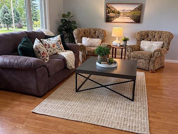 5th image of 3501 Egremont Rd
