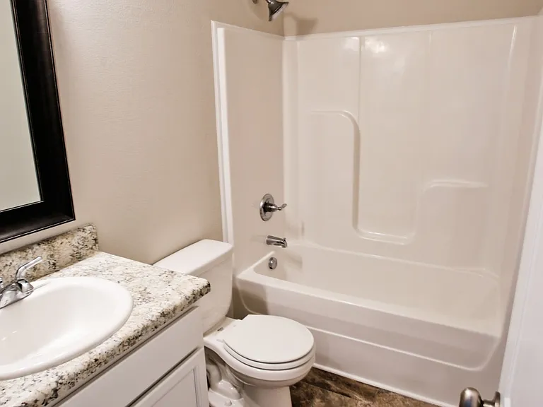 1076 Black Oak Cir — Photo 20