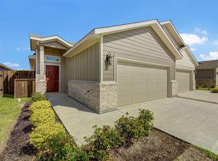 9848 Grosbeak Ln, Magnolia, TX 77354