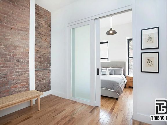 3rd image of 235 Brook Ave APT 2A