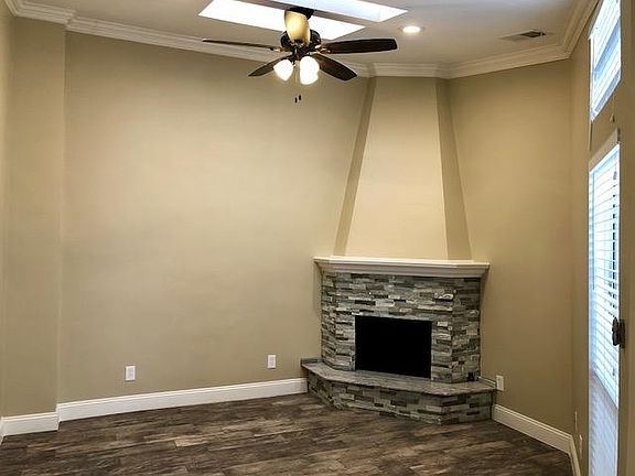2nd image of 703 J St #5