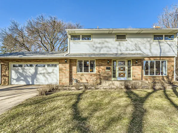 1333 Manomin Ave, West Saint Paul, MN 55118