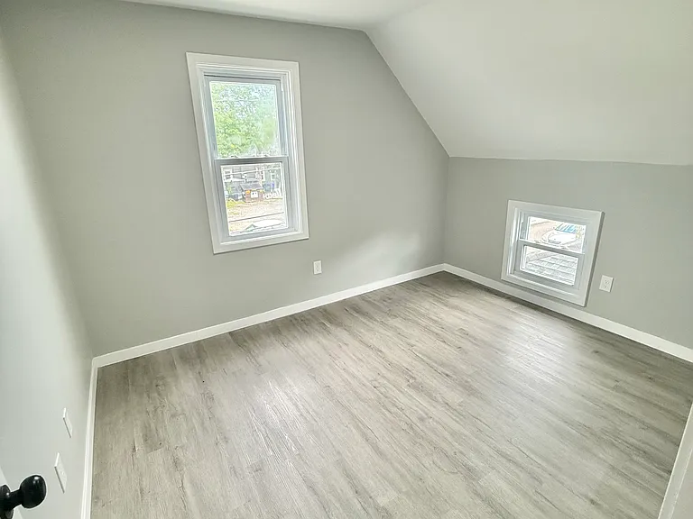 9 Rock St #2 — Photo 10