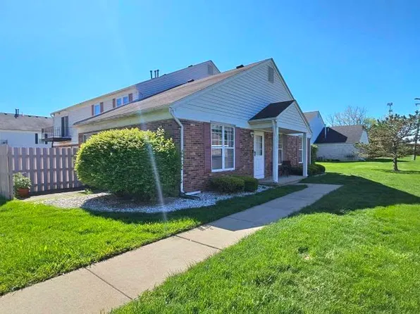 35535 Stillmeadow Ln, Clinton Township, MI 48035