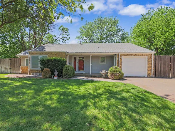 605 N Custer St, Wichita, KS 67203