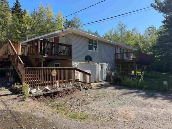 2603 Picken St, Westville, NS B0K 2A0