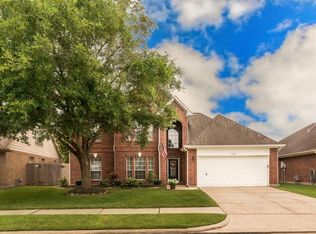 15515 Contender Ln, Friendswood, TX 77546