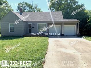 9209 E 65th St, Raytown, MO 64133