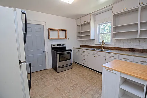 433 5th Ave NE Photo 1