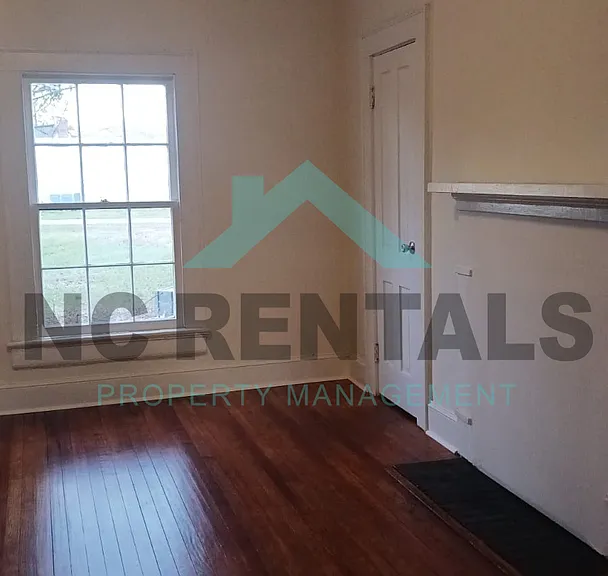 307 N Parker St #305 — Photo 16
