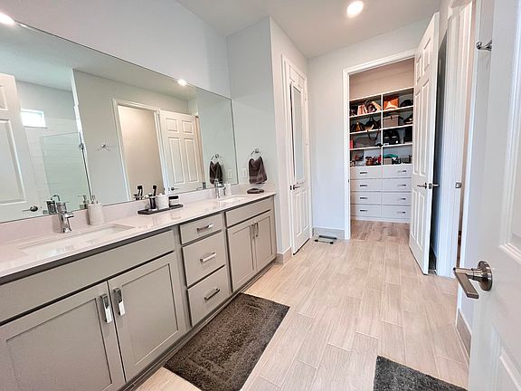 3rd image of 1272 Wandering Willow Way