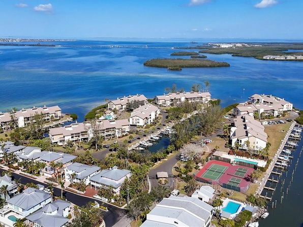 3850 Mariners Walk APT 713, Cortez, FL 34215