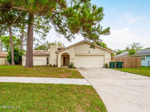 3703 FOXCROFT Road, Jacksonville, FL 32257