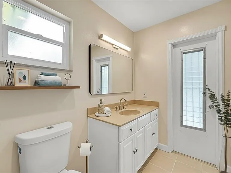 1480 SW 66th Ter #1480 — Photo 20