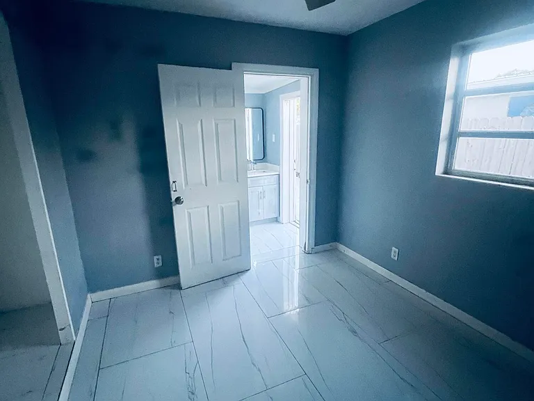 938 Sarazen Dr — Photo 11