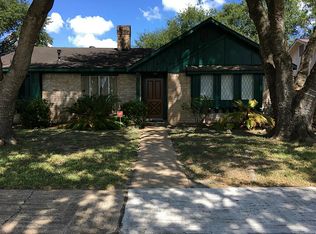 9815 Sagedowne Ln, Houston, TX 77089