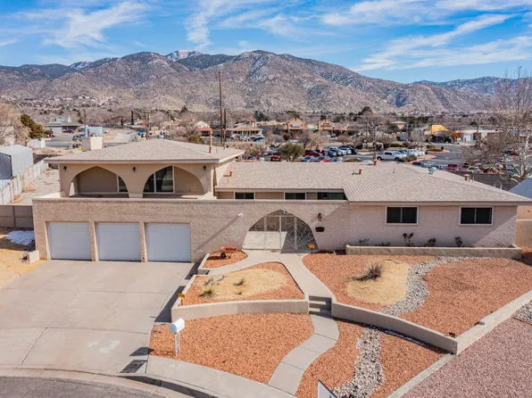 3816 Capistrano Ct NE, Albuquerque, NM 87111