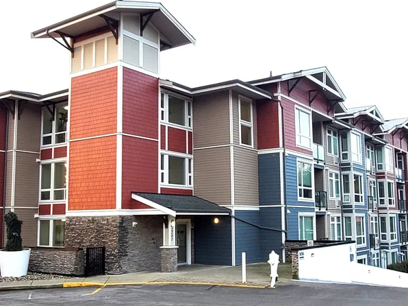 2242 Whatcom Rd #409, Abbotsford, BC V3G 0G3