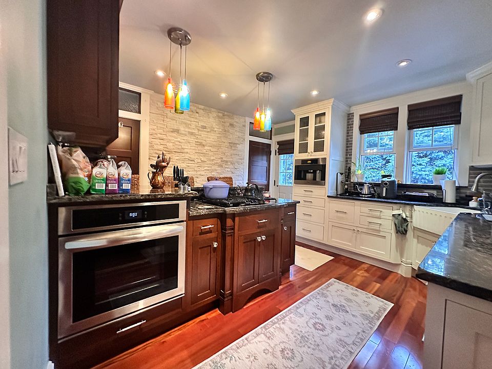 28 Fenno St Quincy MA Zillow