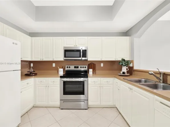 8882 W Flagler St APT 104, Miami, FL 33174