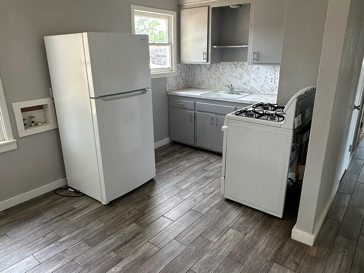 3 bed, 852 sqft, $1,495 — Photo 4