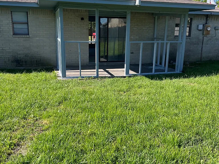 824 Oak Grove Ln #0 — Photo 9