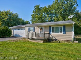 2071 E Dodge Rd, Clio, MI 48420