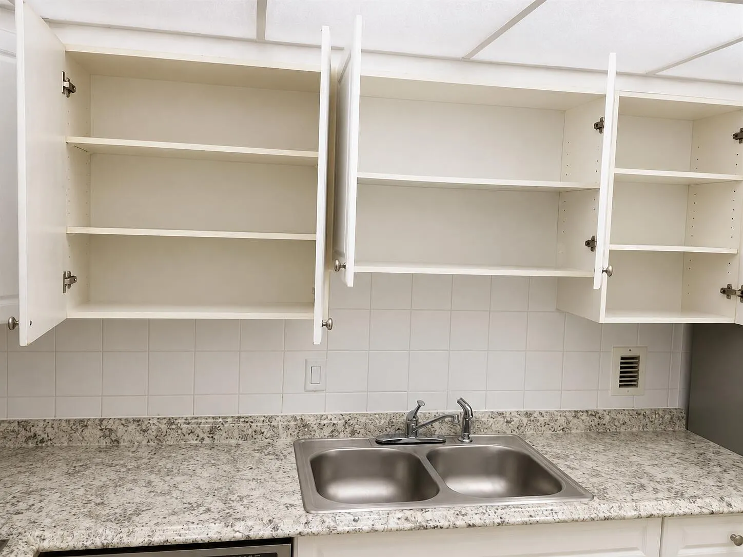 Tides On Hollywood Beach Condo — Photo 3
