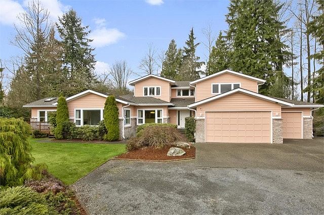 1st image of 312 123rd Ave SE