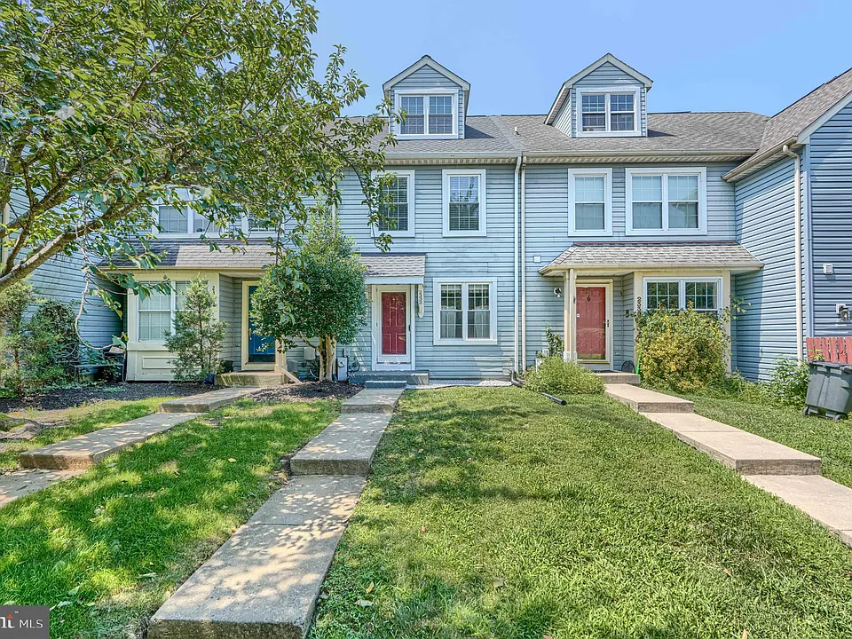 2332 Darby Ct