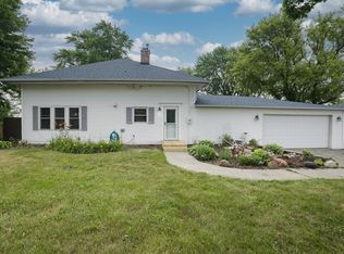 26872 State Route 23, Sycamore, IL 60178