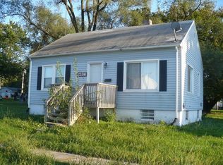 1236 E Locust St, Kankakee, IL 60901