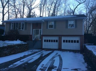 414 Dwight Rd, Springfield, MA 01108