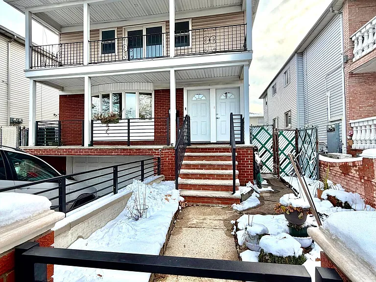 110 Spartan Ave #2 — Photo 1