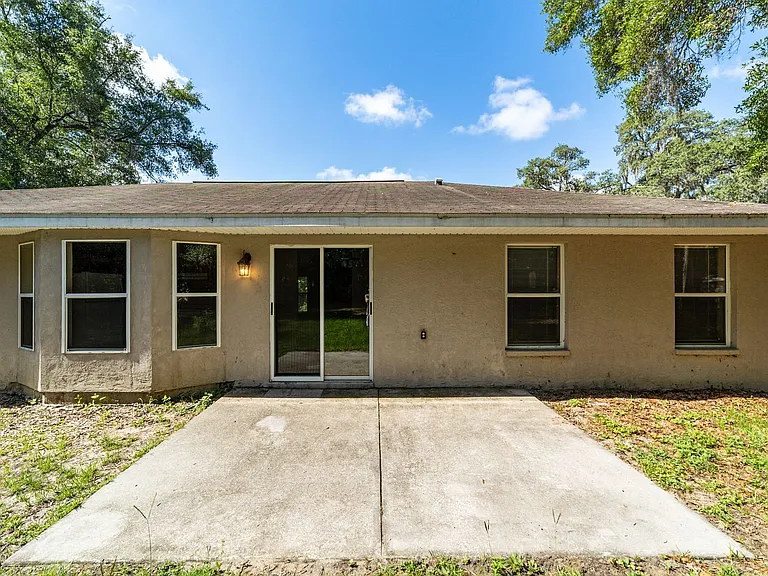 19619 SW Eagle Dr — Photo 35