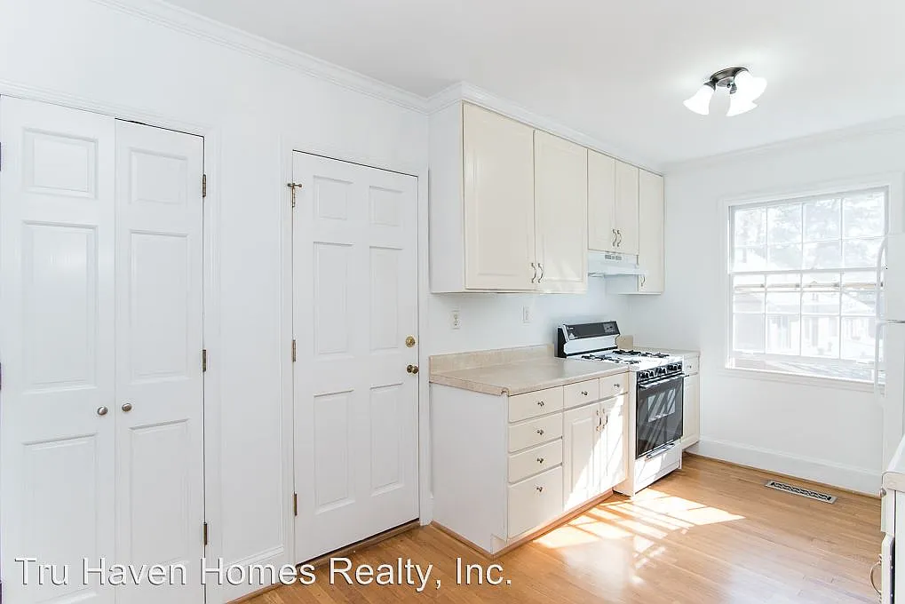 55 Delmont Dr NE APT A2 photo 1