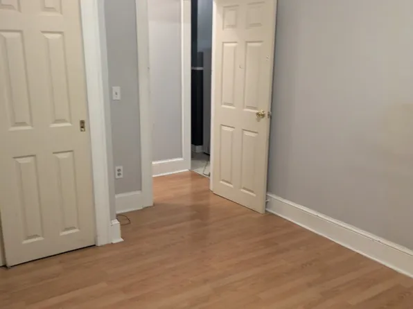 167 Greenwood St Floor 1, Cranston, RI 02910