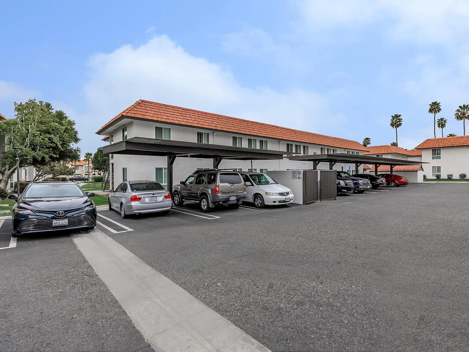 Pacific Palms — Photo 4