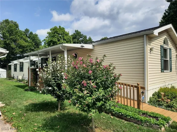 32 Terrace Dr, Ashland, OH 44805