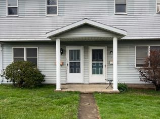 467 Elm St #467, Struthers, OH 44471