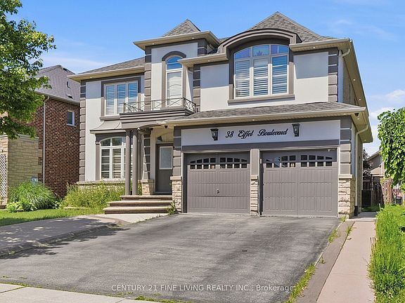 2nd image of 38 Eiffel Blvd