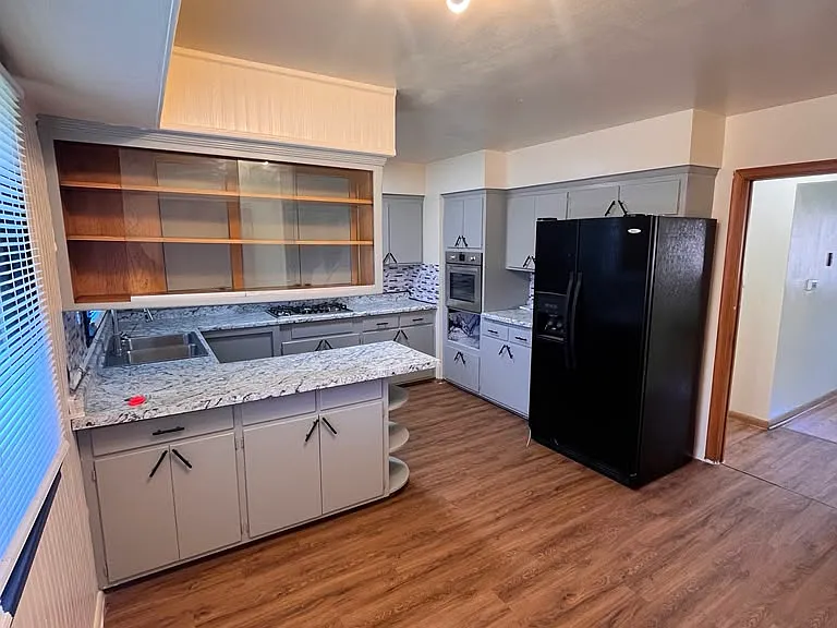 8831 W Herbert Ave #2 — Photo 2