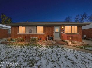 18211 E Thirteen Mile Rd, Fraser, MI 48026