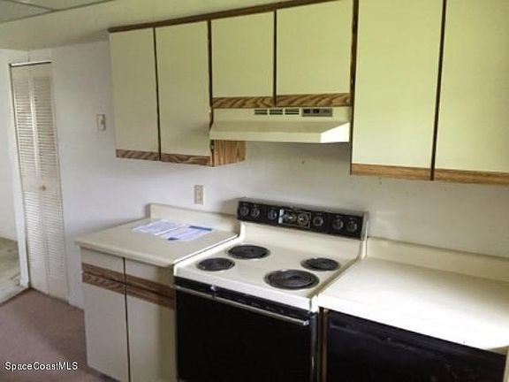 5th image of 1515 Huntington Ln APT 513