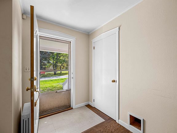 5th image of 3 Crestview Drive